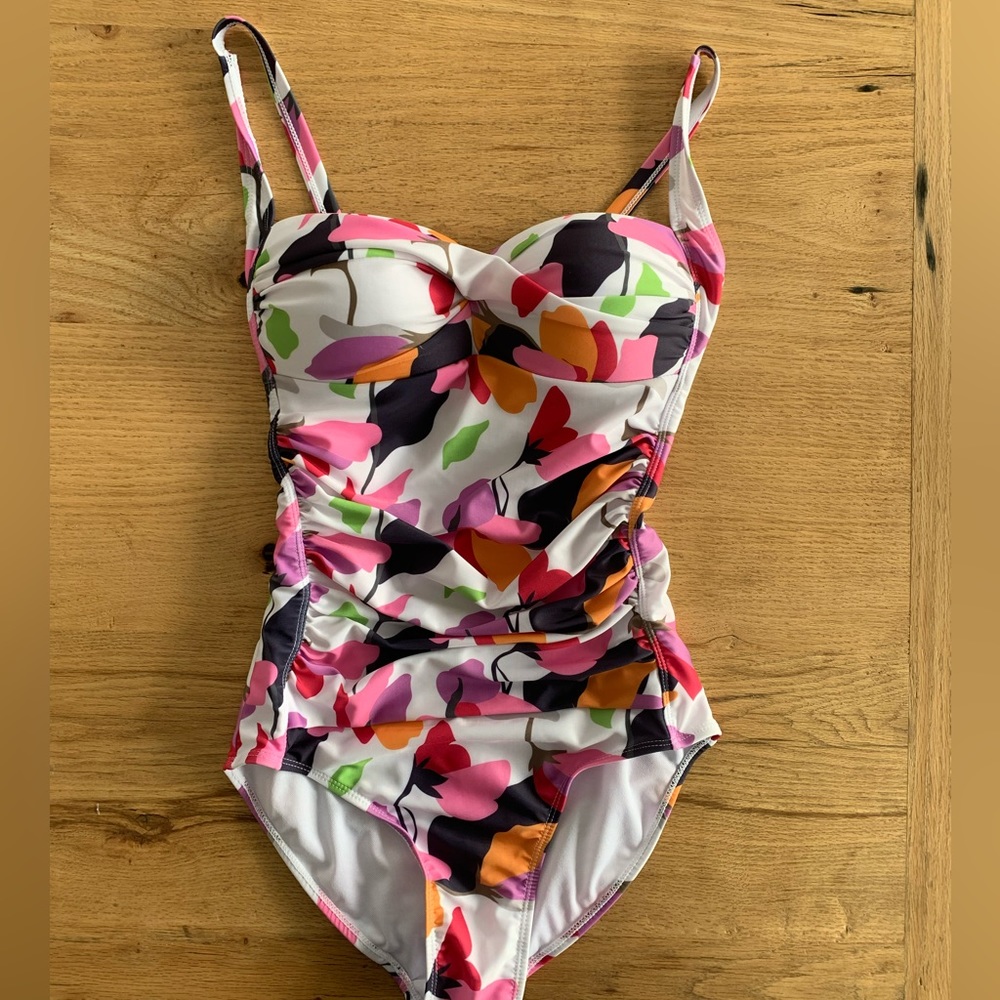 Nicole Miller Studio Bold Floral Bandeau One Piece Swimsuit Women’s S Preloved